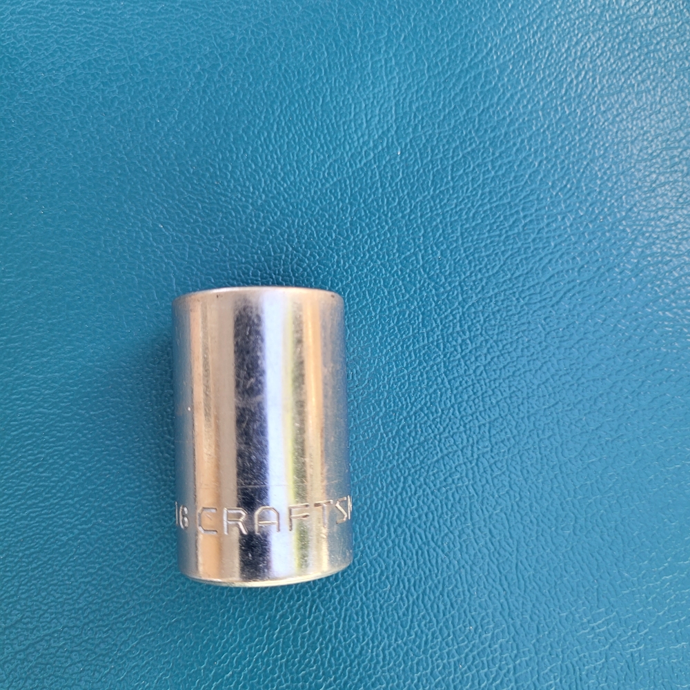 Craftsman =V=11/16 Socket  1/2" Drive - 12-Point.